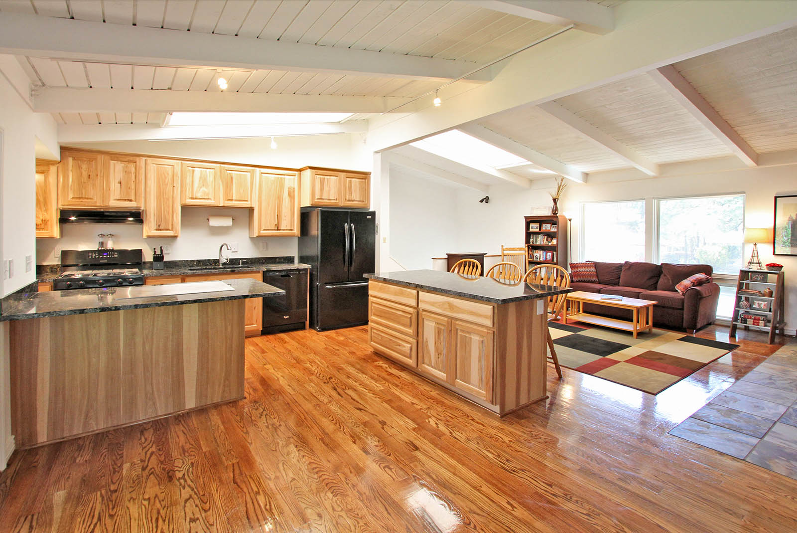 Flagstaff kitchen real estate photo